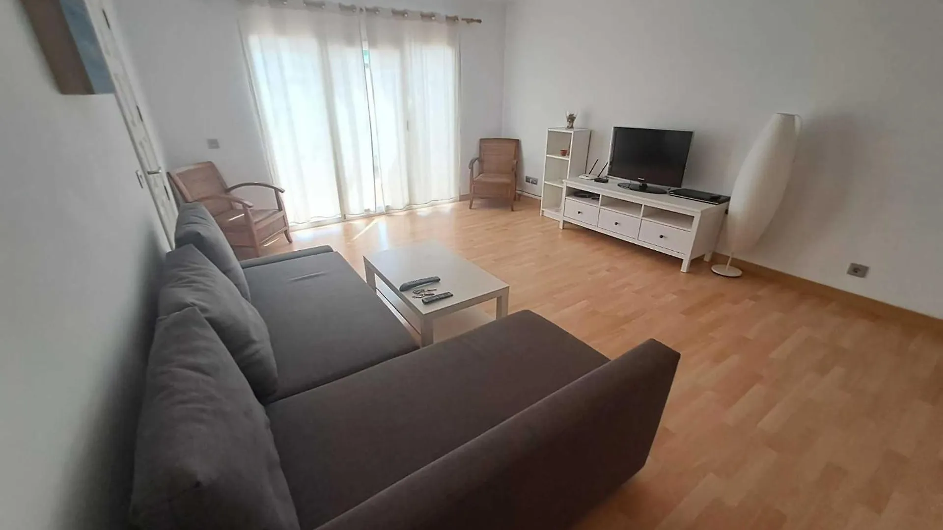 Bonito apartamento reformado, al lado del mar Costa Teguise